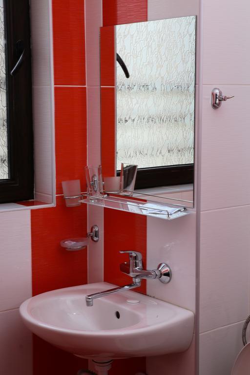 Семеен Хотел Златоград Room photo