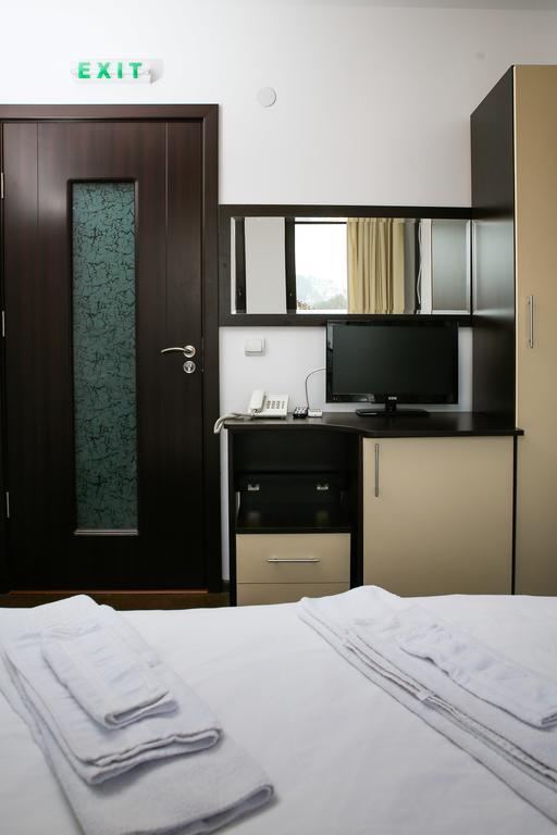 Семеен Хотел Златоград Room photo